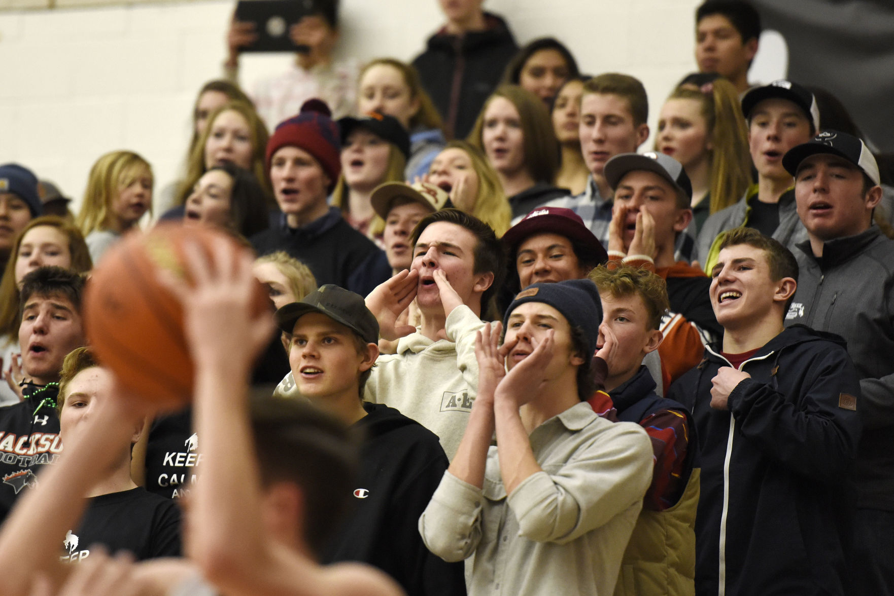 Broncs basketball